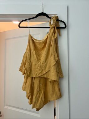 SABO one shoulder ruffle yellow romper